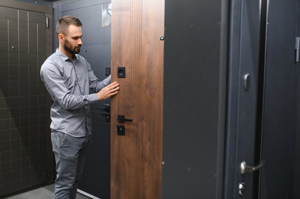 Porte industrielle : l'expertise au service de votre sécurité